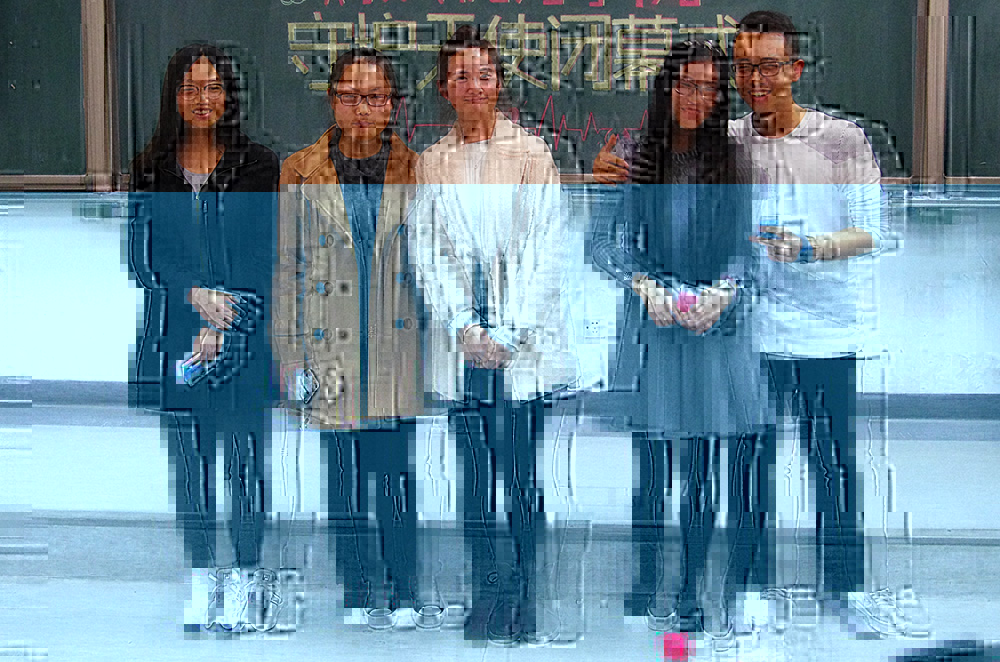 1478163196175612.jpg